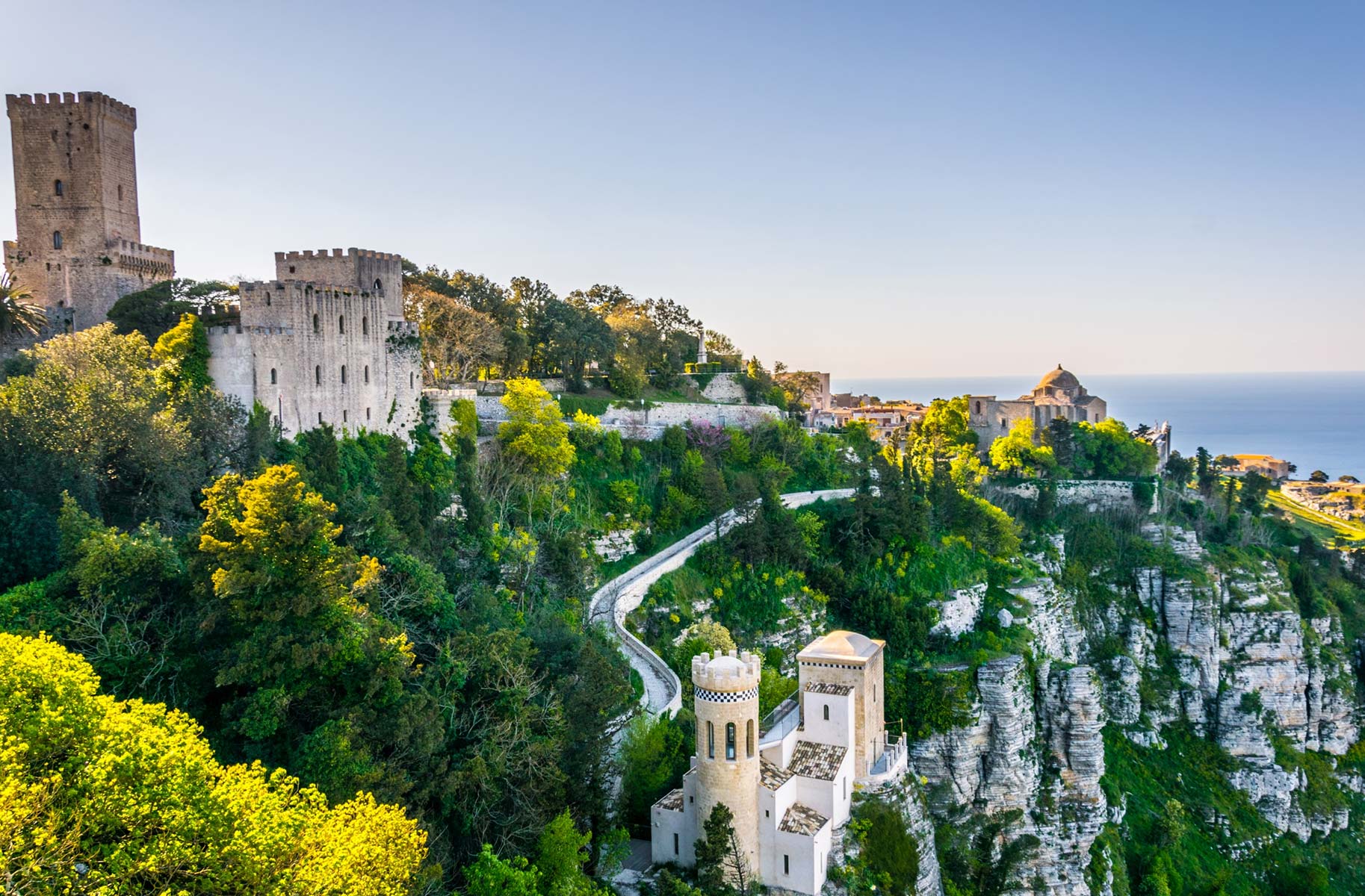 il gigante centri commerciali borghi italia sicilia erice