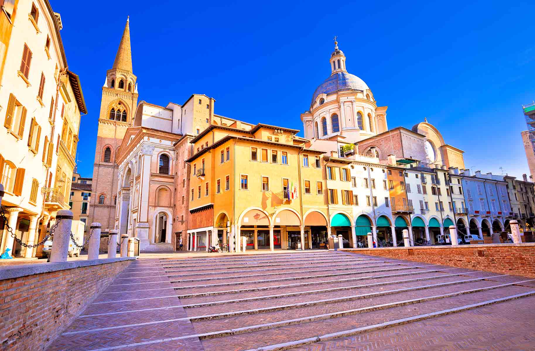 il gigante centri commerciali piazza delle erbe