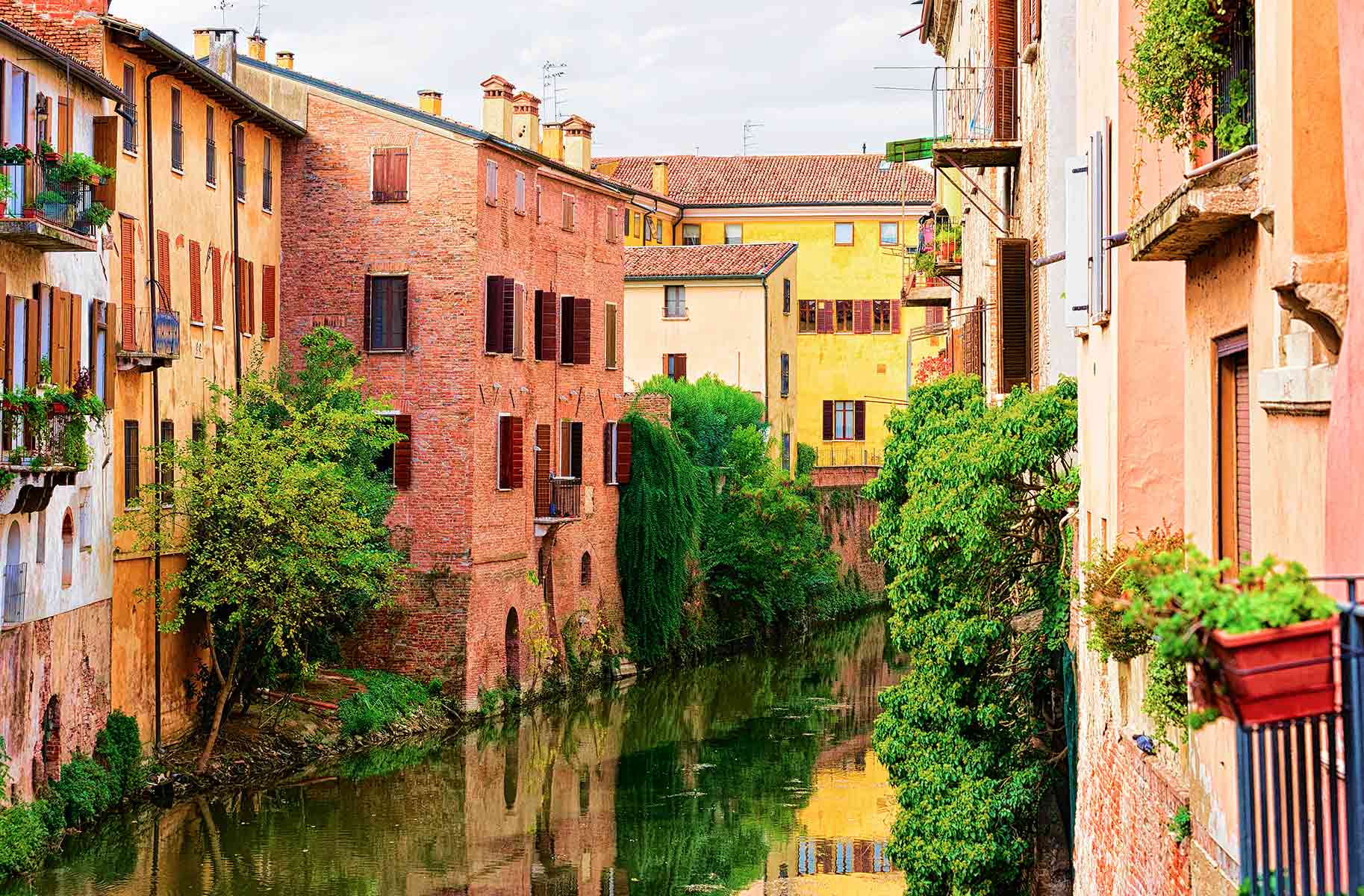 il gigante centri commerciali mantova cosa vedere